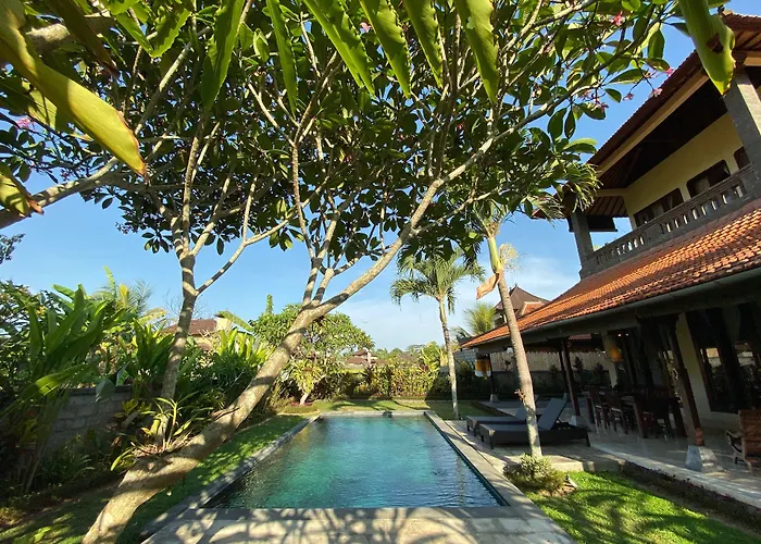 Rumah Dadong